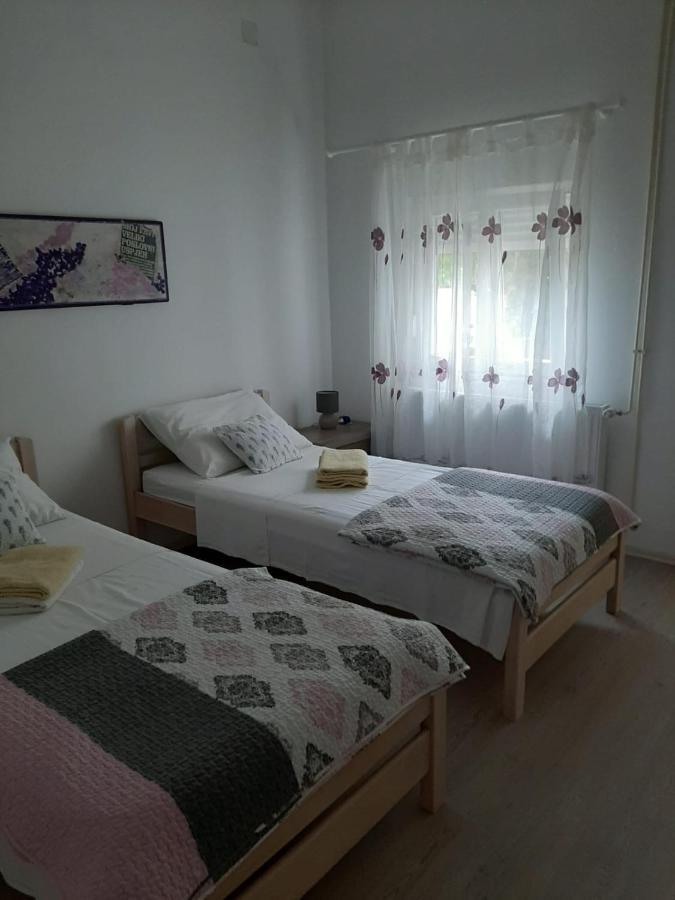 Apartment Maslina บีโอกราดนาโมรู ภายนอก รูปภาพ